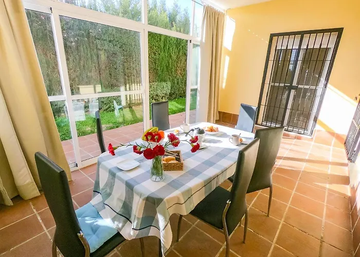 Villa Elissa With 3 Bedrooms Andpool And Views Close To Conil